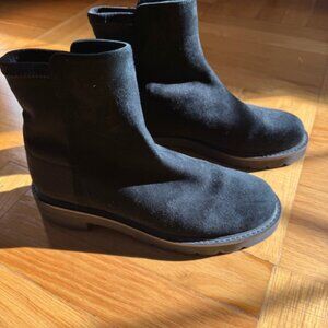 Stuart Weitzman 5050 LIFT Bootie in Black Suede- Size 6.5B. Mint Condition
